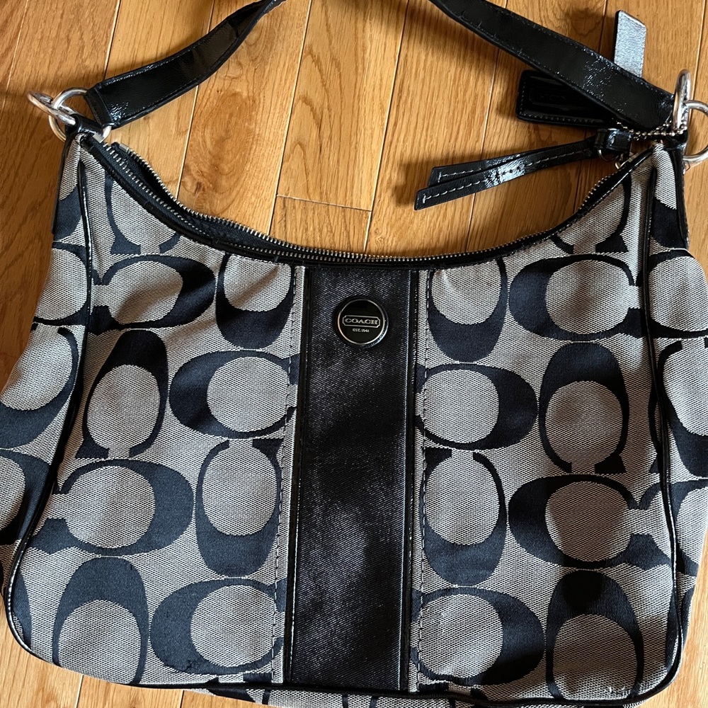 Coach Handbag With Zip-Around Wallet